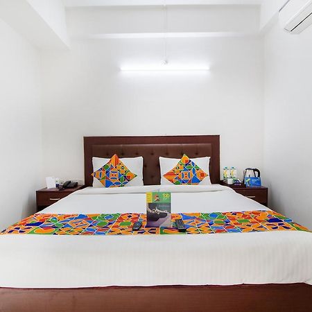 Fabhotel Limestone Suites - 750M From Yashoda Hospitals, Somajiguda Haidarábád Kültér fotó