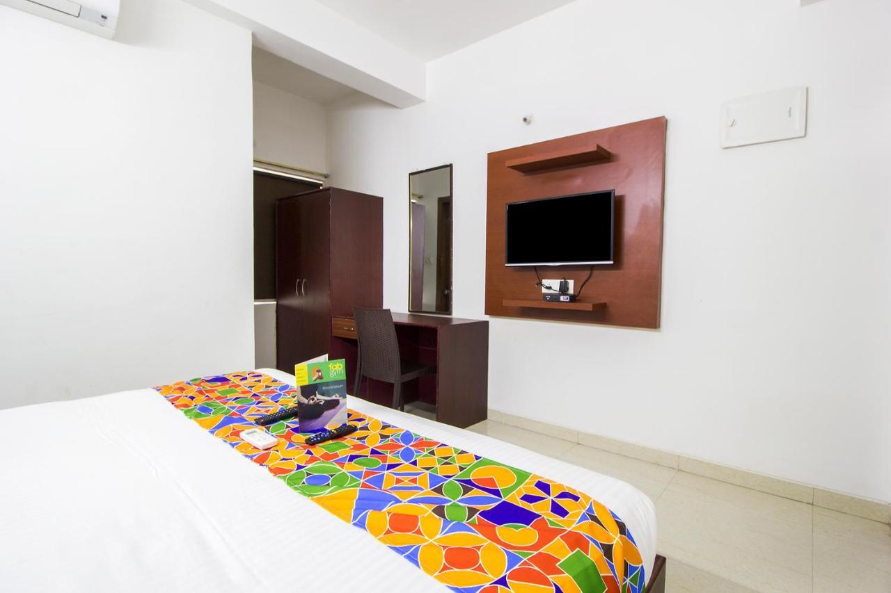 Fabhotel Limestone Suites - 750M From Yashoda Hospitals, Somajiguda Haidarábád Kültér fotó