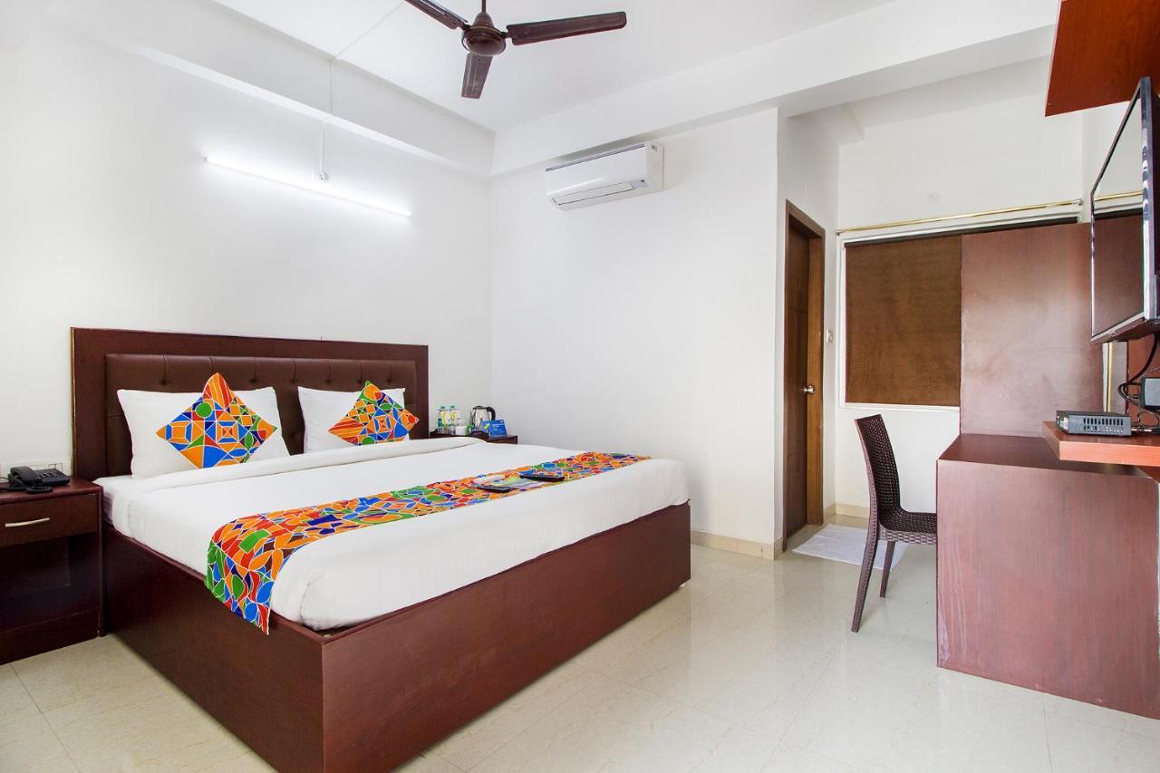 Fabhotel Limestone Suites - 750M From Yashoda Hospitals, Somajiguda Haidarábád Kültér fotó