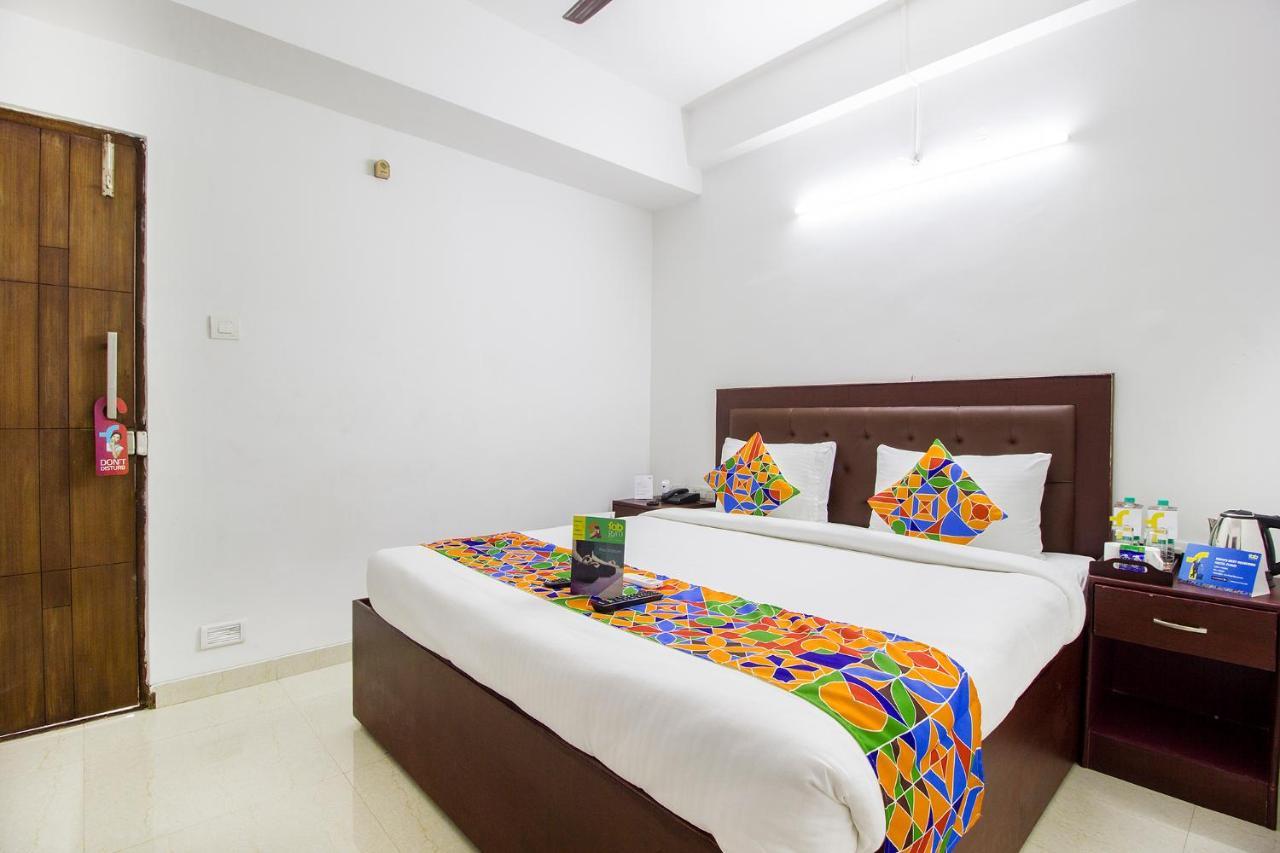 Fabhotel Limestone Suites - 750M From Yashoda Hospitals, Somajiguda Haidarábád Kültér fotó